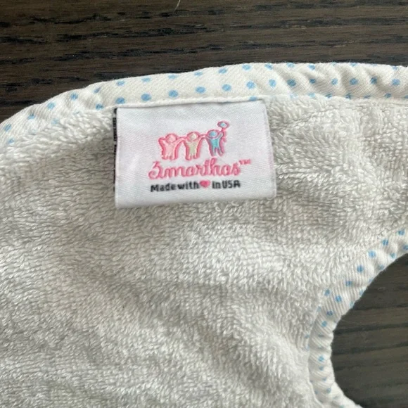 3Marthas Seersucker Bunny Baby Bib - Picture 3 of 4